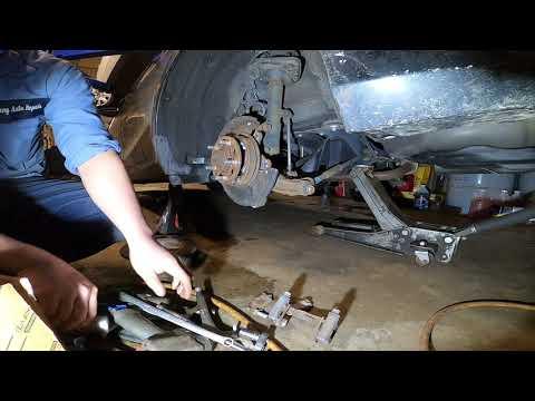 2015 TOYOTA Camry Rear Brake Pads and Rotors Replacement Part 1