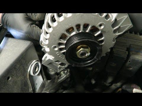 CHEVY TRAILBLAZER ALTERNATOR REPLACEMENT.......easy as pie!
